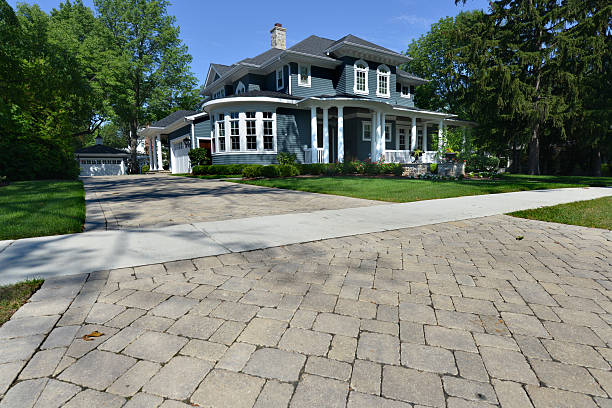 Best Driveway Paving Contractor  in Lykens, PA